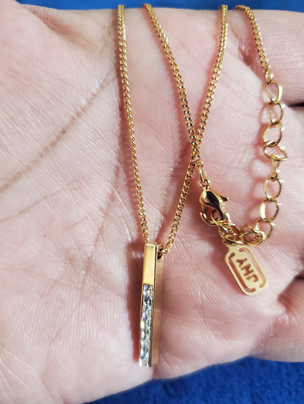 Gold Bar Pendant Necklace with Crystal Accent - Pre Owned In Excellent Condition